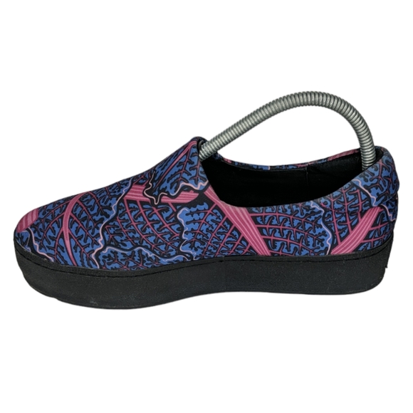 Opening Ceremony Blue/Pink/Purple Printed Platform Slip On Size 39 - Picture 3 of 10